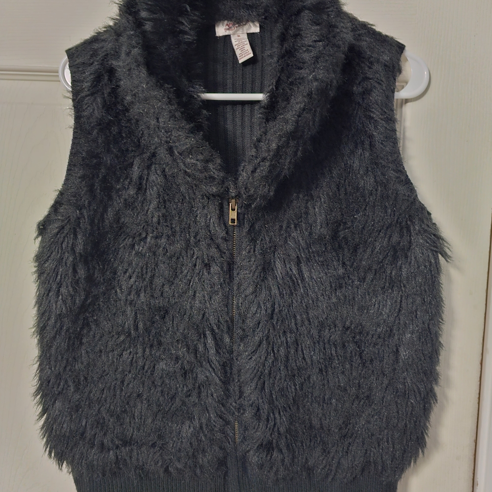 Cozy Black Faux Fur Womens Vest